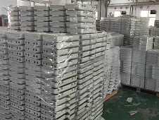 Almac&eacute;n de cajas y cierres de empalmes