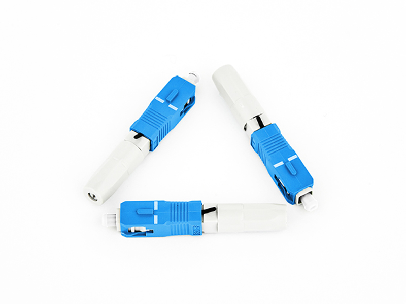 Conector r&aacute;pido FTTH AT-Z01 de fibra &oacute;ptica SC UPC