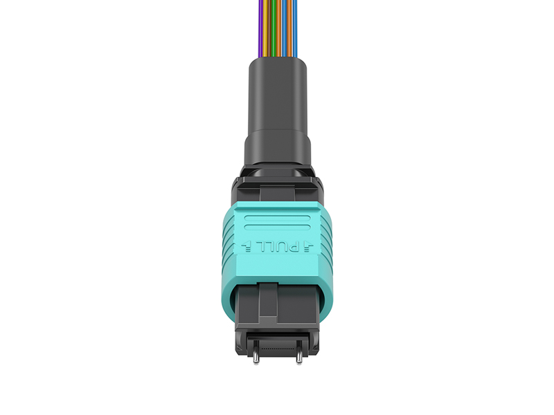 MPO/APC (macho) a LC/UPC OM3 12 n&uacute;cleos MPO/MTP Cables de conexi&oacute;n en abanico de 0,9 mm