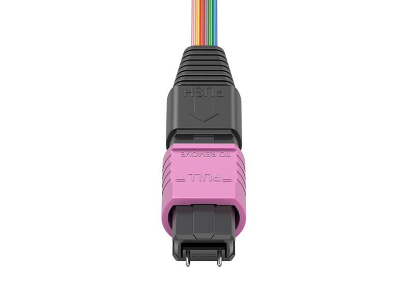 MPO/APC (macho) a LC/UPC OM4 24 n&uacute;cleos MPO/MTP Cables de conexi&oacute;n en abanico de 0,9 mm