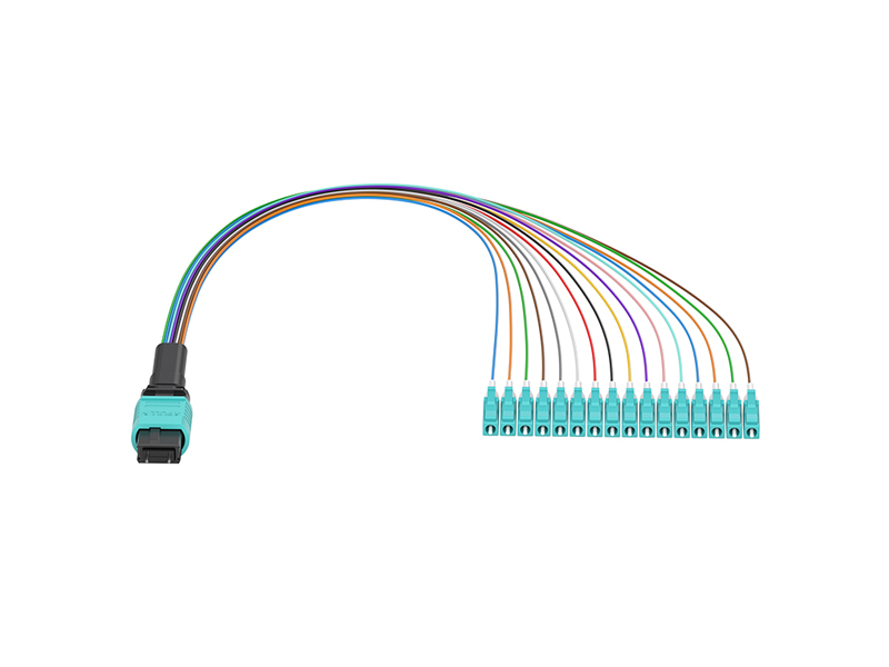 MPO/APC (macho) a LC/UPC OM3 12 n&uacute;cleos MPO/MTP Cables de conexi&oacute;n en abanico de 0,9 mm