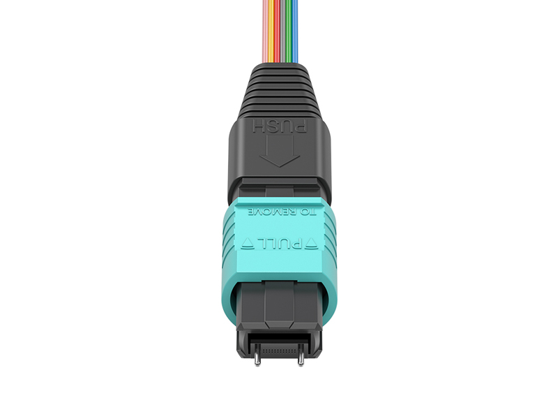 MPO/APC (macho) a LC/UPC OM3 24 n&uacute;cleos MPO/MTP Cables de conexi&oacute;n en abanico de 0,9 mm