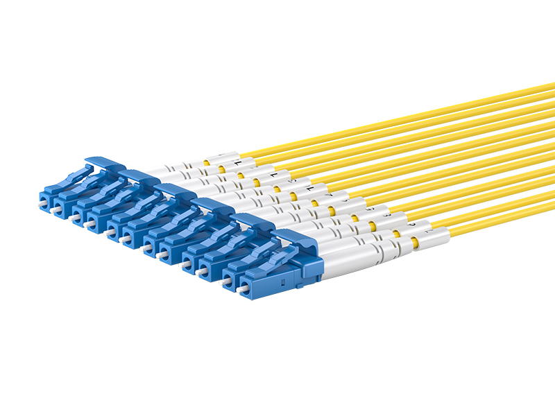 MPO/APC hembra-6x DLC monomodo (SM) 12 n&uacute;cleos Arneses MPO/MTP Cables de conexi&oacute;n en abanico