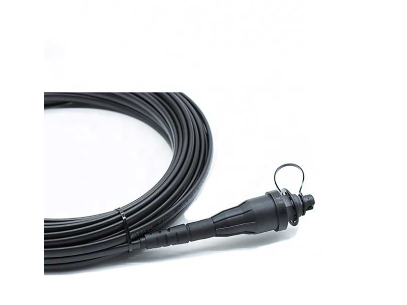 Latiguillo de fibra &oacute;ptica OptiTap hembra SCAPC a LCUPC para FTTH FTTA