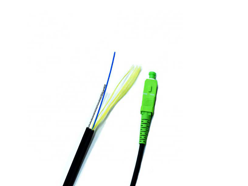 Cable redondo con hilos de acero SM SX PBT SCAPC Precio de f&aacute;brica Pigtail de fibra &oacute;ptica