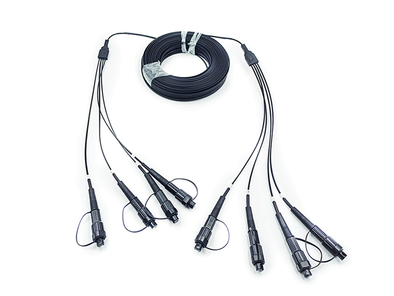 Latiguillos a&eacute;reos de 4 n&uacute;cleos de 2,0 x 5,0 mm con huawei mini conector sc waterproff