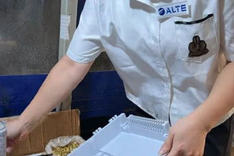 Taller de moldeo por inyecci&oacute;n de cajas de terminales alte&oacute;pticas