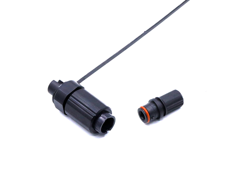 Conjunto de cable de fibra &oacute;ptica tipo puente con conector endurecido monomodo SC APC resistente al agua IP68 3 en 1
