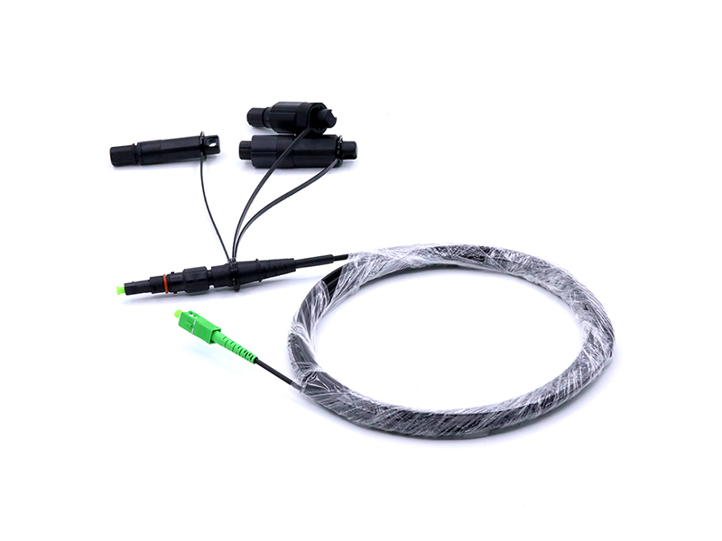 Conjunto de cable de fibra &oacute;ptica tipo puente con conector endurecido monomodo SC APC resistente al agua IP68 3 en 1