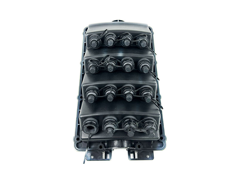 Caja MST preconectorizada compatible con OptiTap 4/6/8/12/16 puertos